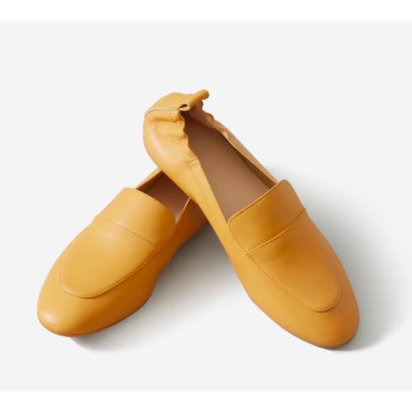The Day Loafer, Tan‎ Women’s 10.5 Run (Run Small and Fit like a Size 9) - Picture 2 of 6